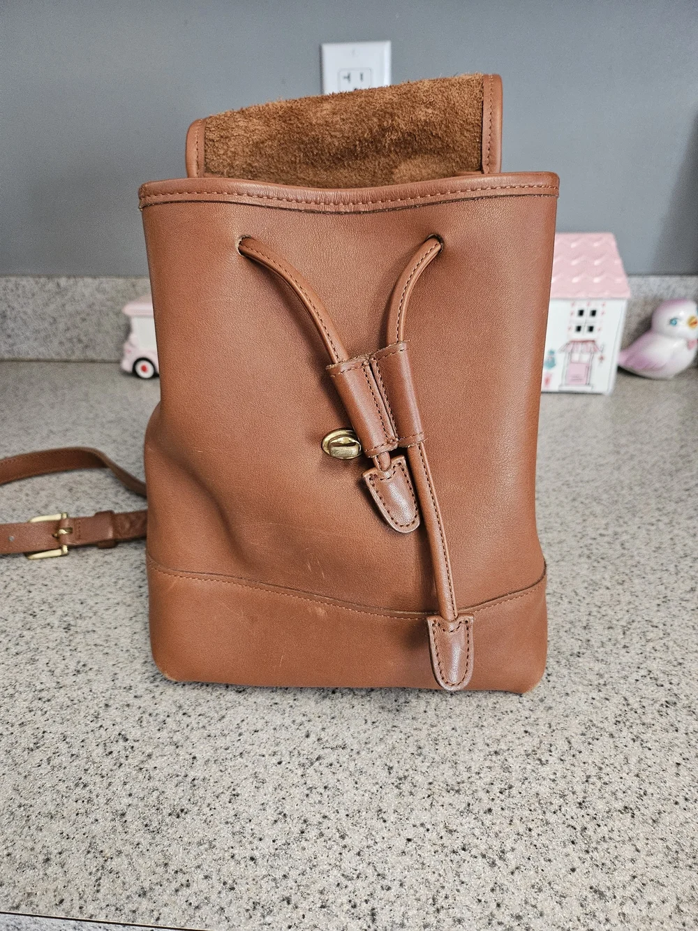 Coach Related 9960 Vintage Brown Made IN USA Grab  Leather Used